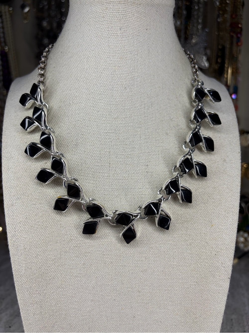 Vintage Lucite Necklace 50s 60s Mid Century Mod MCM Jewelry Black Silver Tone